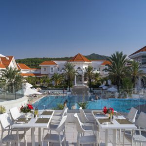 Logement 2 adultes + à hotel Thabraca thalasso & diving